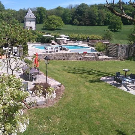 Les Vergnes Saint-Pardoux-le-Neuf Eksteriør bilde