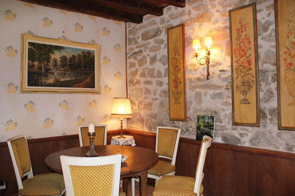 Les Vergnes Saint-Pardoux-le-Neuf Eksteriør bilde