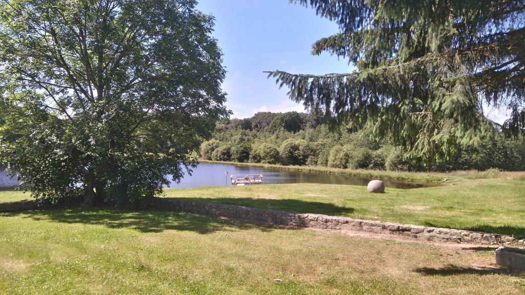 Les Vergnes Saint-Pardoux-le-Neuf Eksteriør bilde