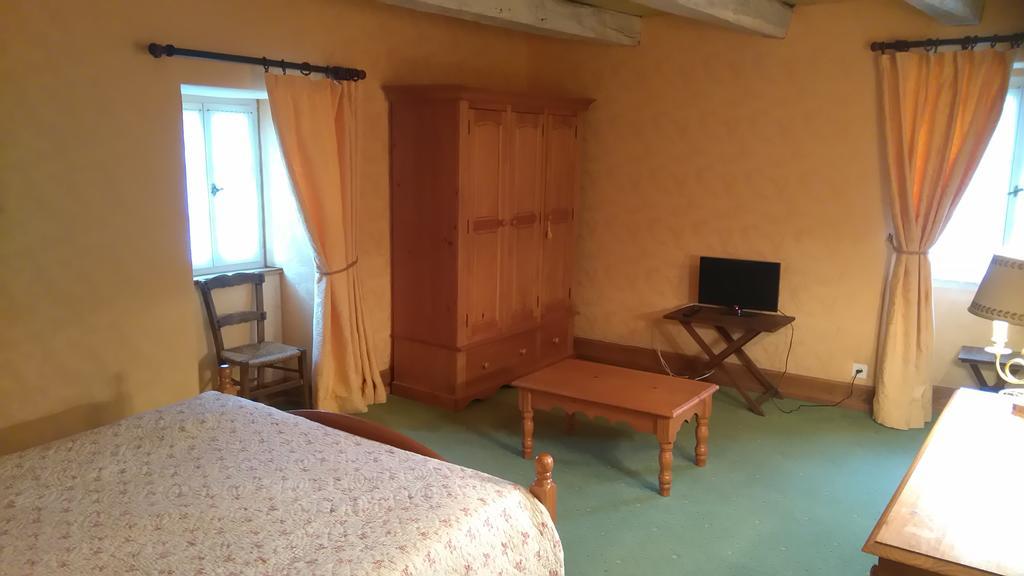 Les Vergnes Saint-Pardoux-le-Neuf Eksteriør bilde